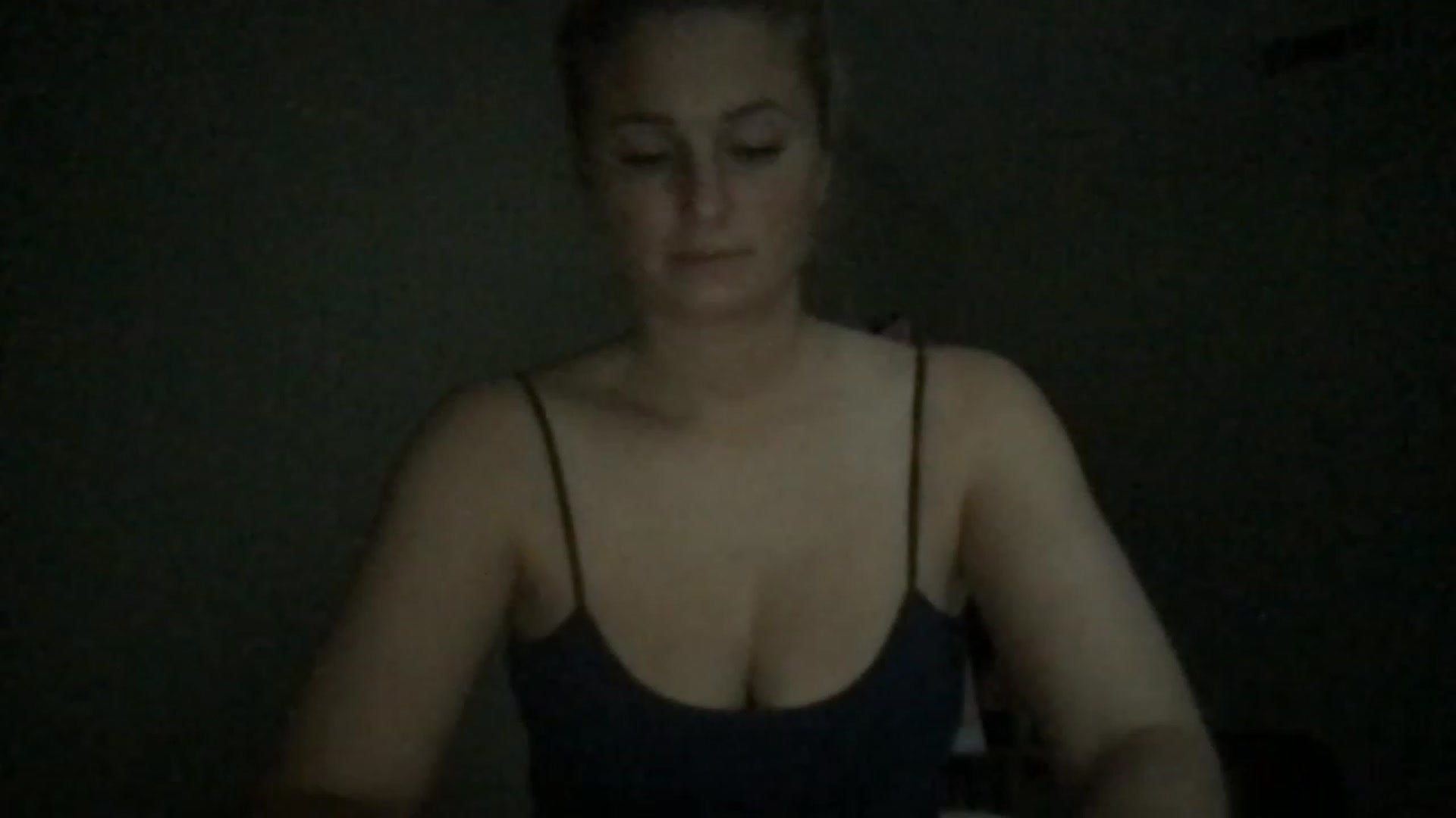 Gallery image thumbnail from LilyCookie's myfreecams stream on, 11/14/2022, 20:33 image 12 of 20