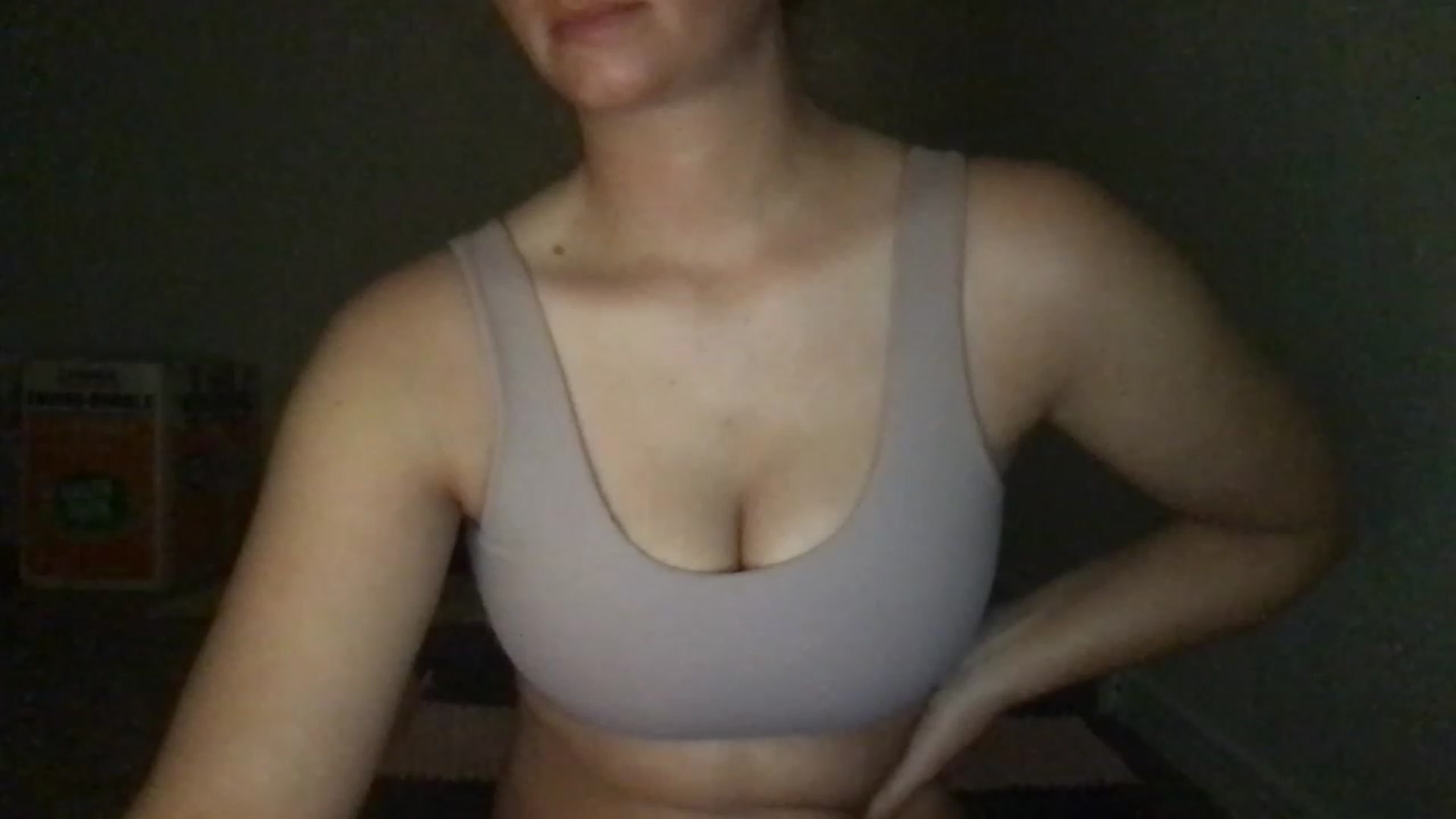 Gallery image thumbnail from LilyCookie's myfreecams stream on, 05/16/2023, 13:35 image 18 of 20