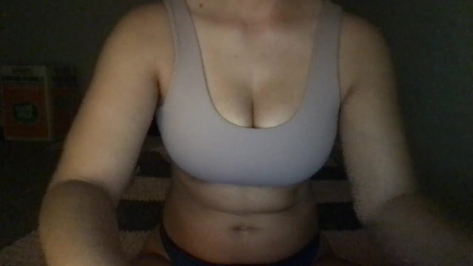 Gallery image thumbnail from LilyCookie's myfreecams stream on, 05/16/2023, 13:35 image 16 of 20