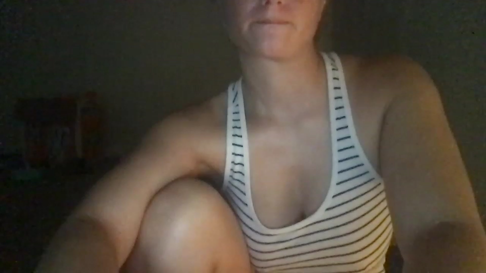 Gallery image thumbnail from LilyCookie's myfreecams stream on, 08/06/2023, 15:35 image 6 of 20