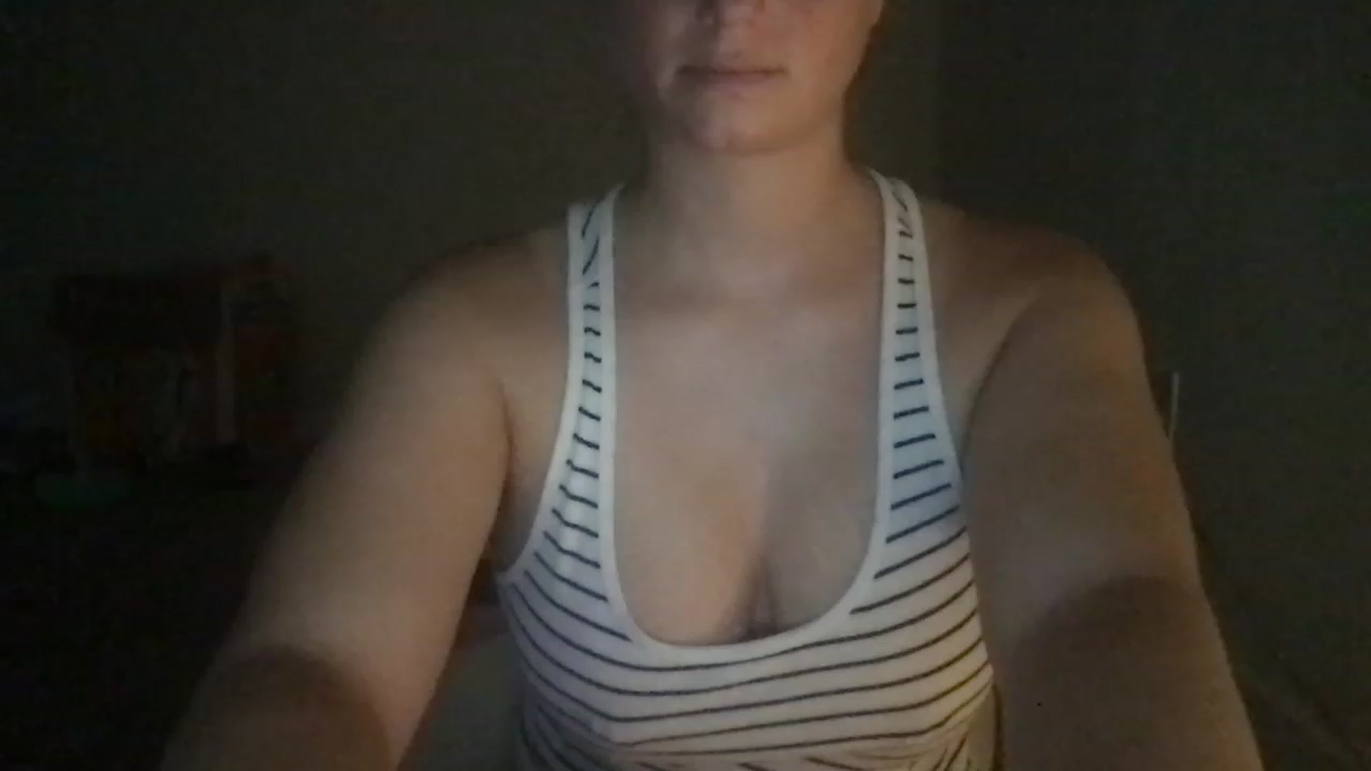 Gallery image thumbnail from LilyCookie's myfreecams stream on, 08/06/2023, 15:35 image 9 of 20