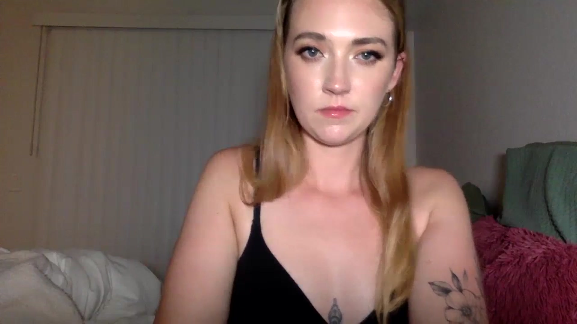Gallery image thumbnail from LilyDunn's myfreecams stream on, 09/05/2023, 09:19 image 2 of 20