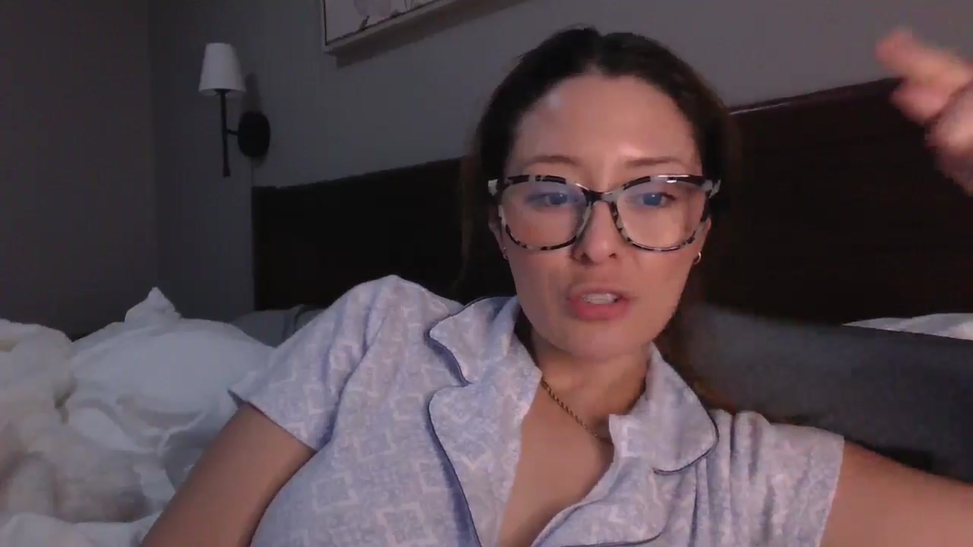 Gallery image thumbnail from LilyFord's myfreecams stream on, 01/29/2026, 08:35 image 6 of 20