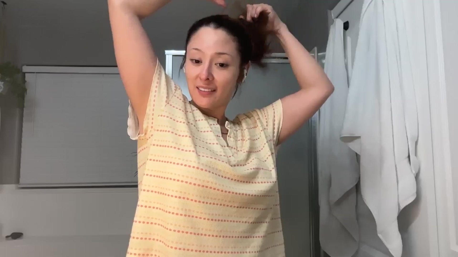 Gallery image thumbnail from LilyFord's myfreecams stream on, 02/04/2026, 10:10 image 6 of 20