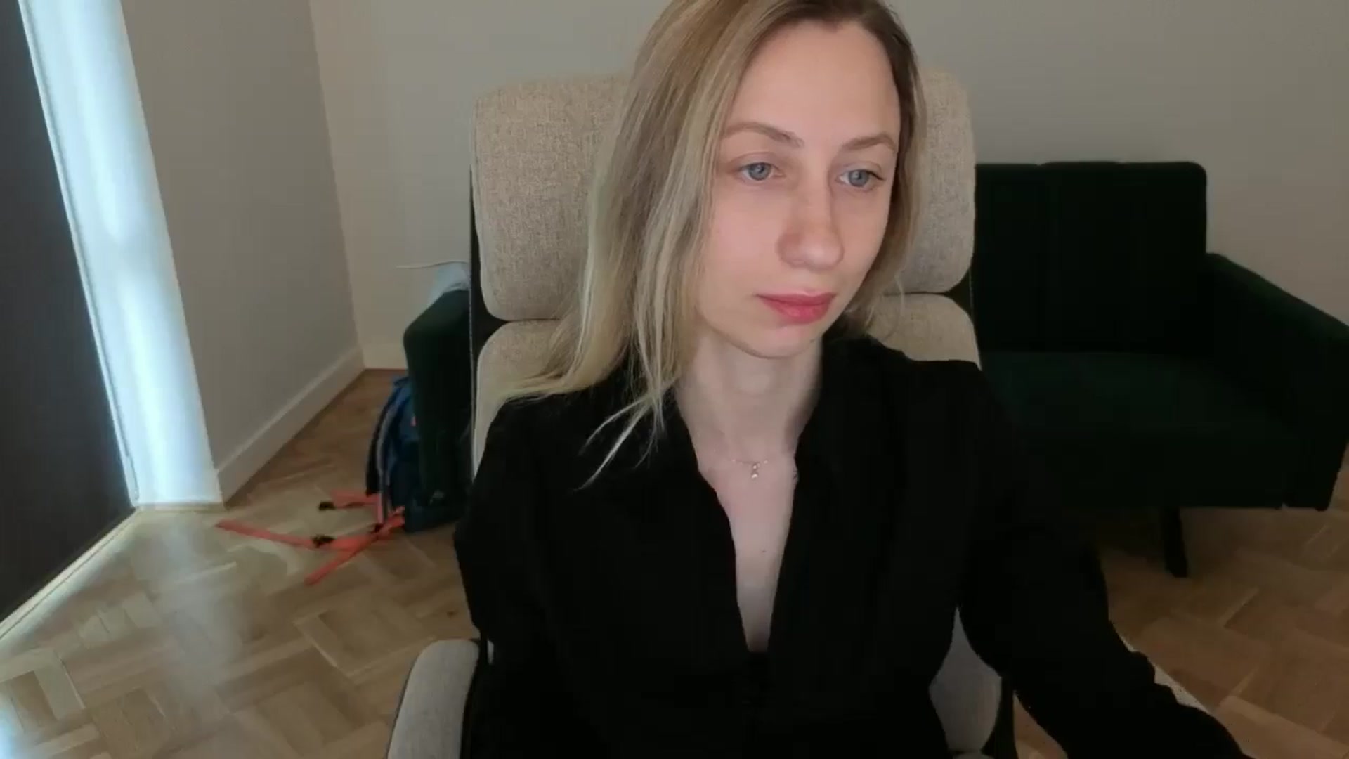 Gallery image thumbnail from LilyFoxx's myfreecams stream on, 05/21/2025, 10:42 image 15 of 20