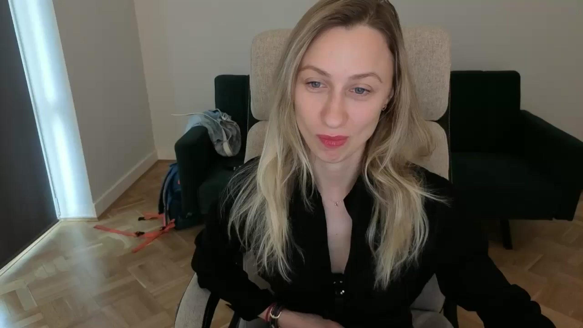 Gallery image thumbnail from LilyFoxx's myfreecams stream on, 05/21/2025, 10:42 image 4 of 20