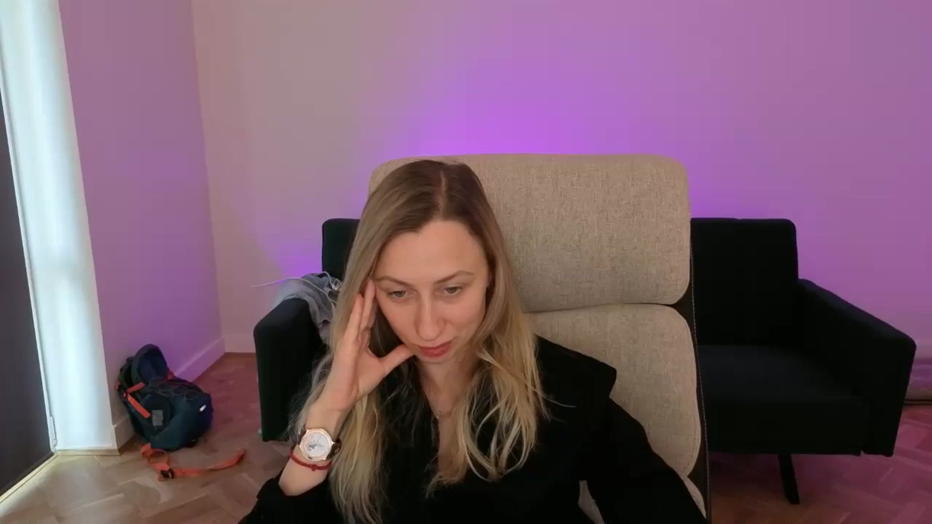 Gallery image thumbnail from LilyFoxx's myfreecams stream on, 05/21/2025, 13:34 image 13 of 20