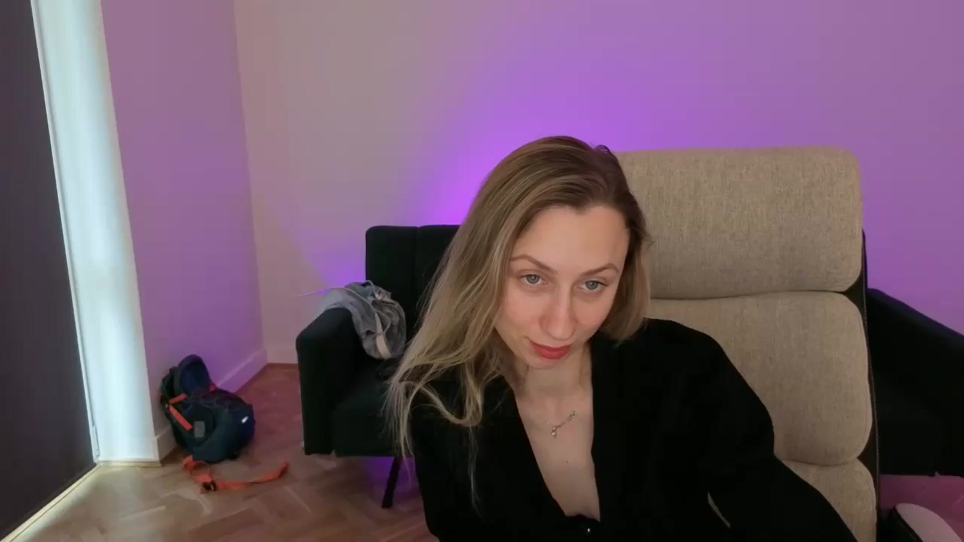 Gallery image thumbnail from LilyFoxx's myfreecams stream on, 05/21/2025, 14:10 image 8 of 20