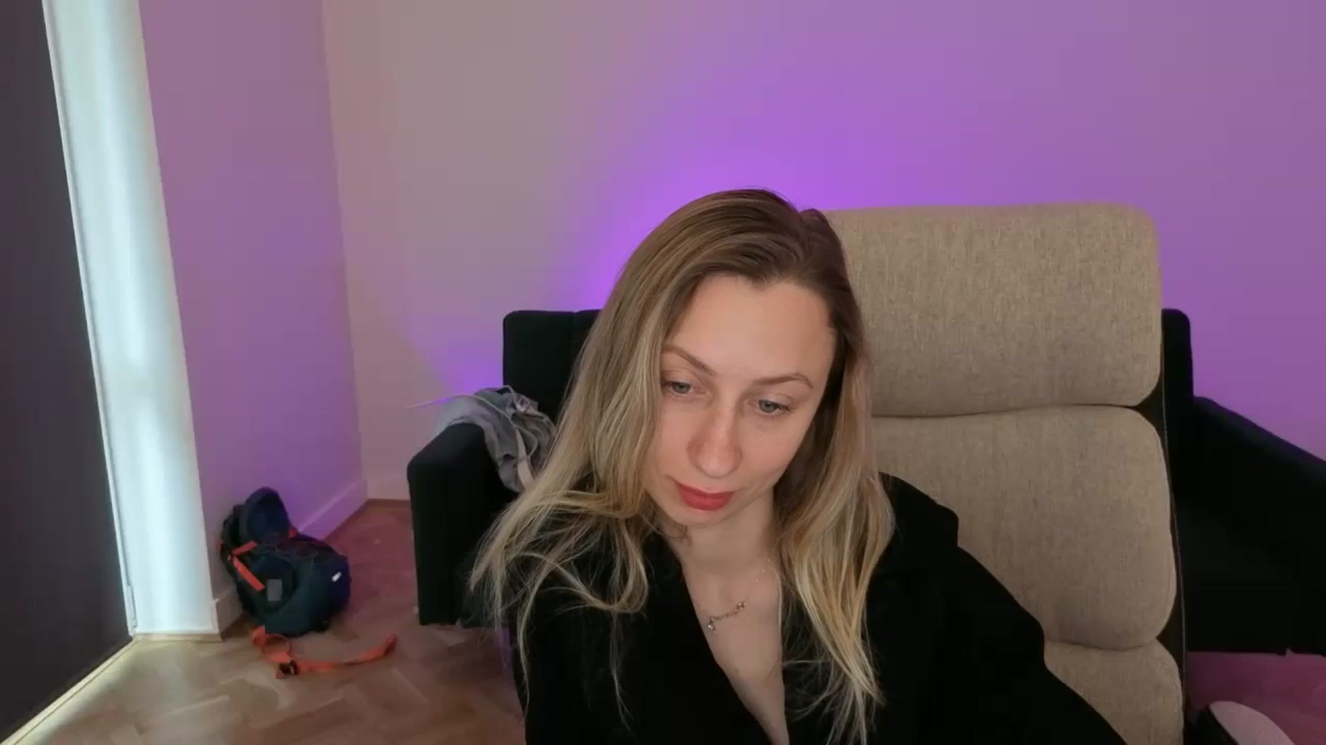 Gallery image thumbnail from LilyFoxx's myfreecams stream on, 05/21/2025, 14:10 image 11 of 20