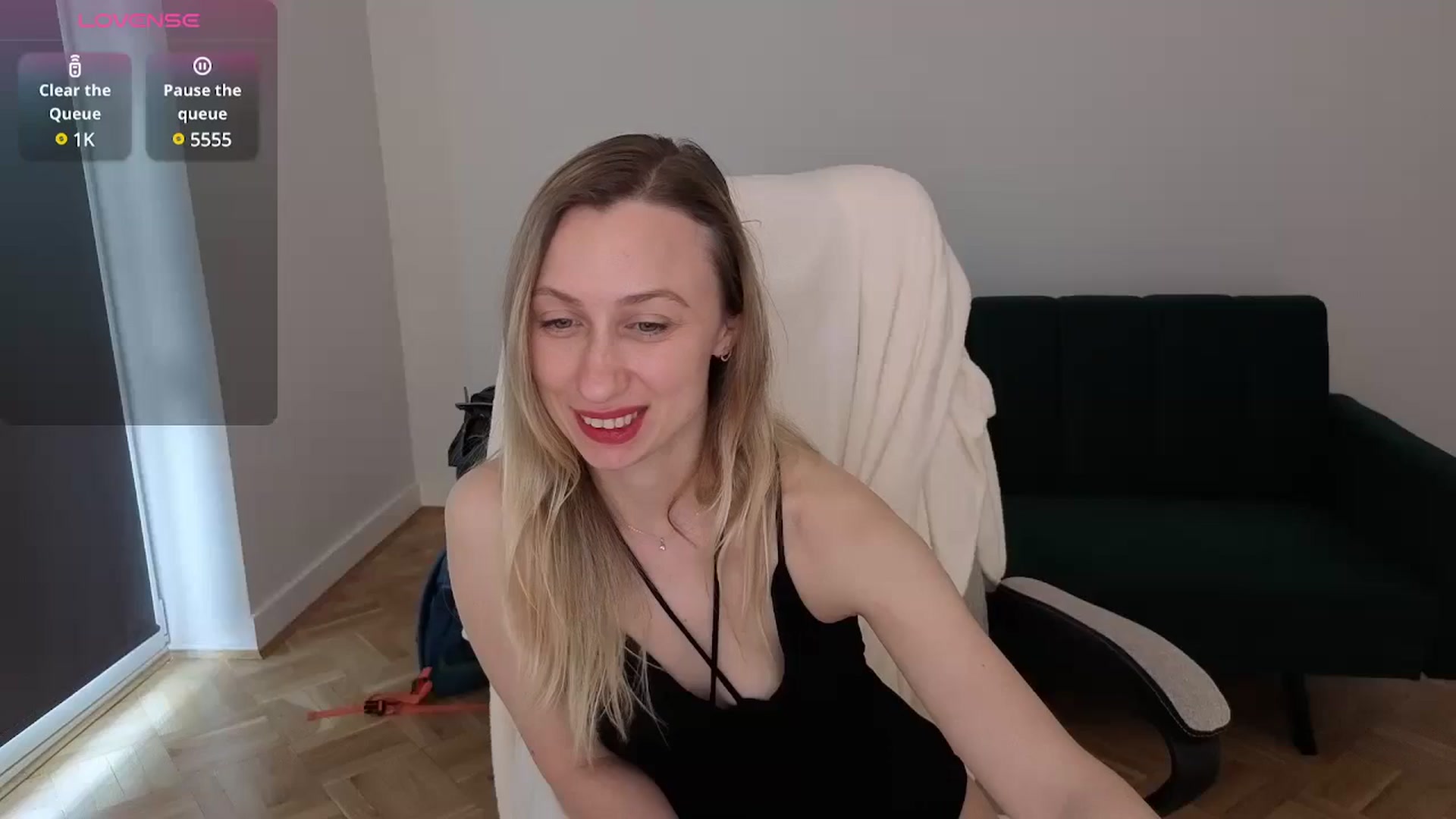 Gallery image thumbnail from LilyFoxx's myfreecams stream on, 05/26/2025, 14:55 image 17 of 20