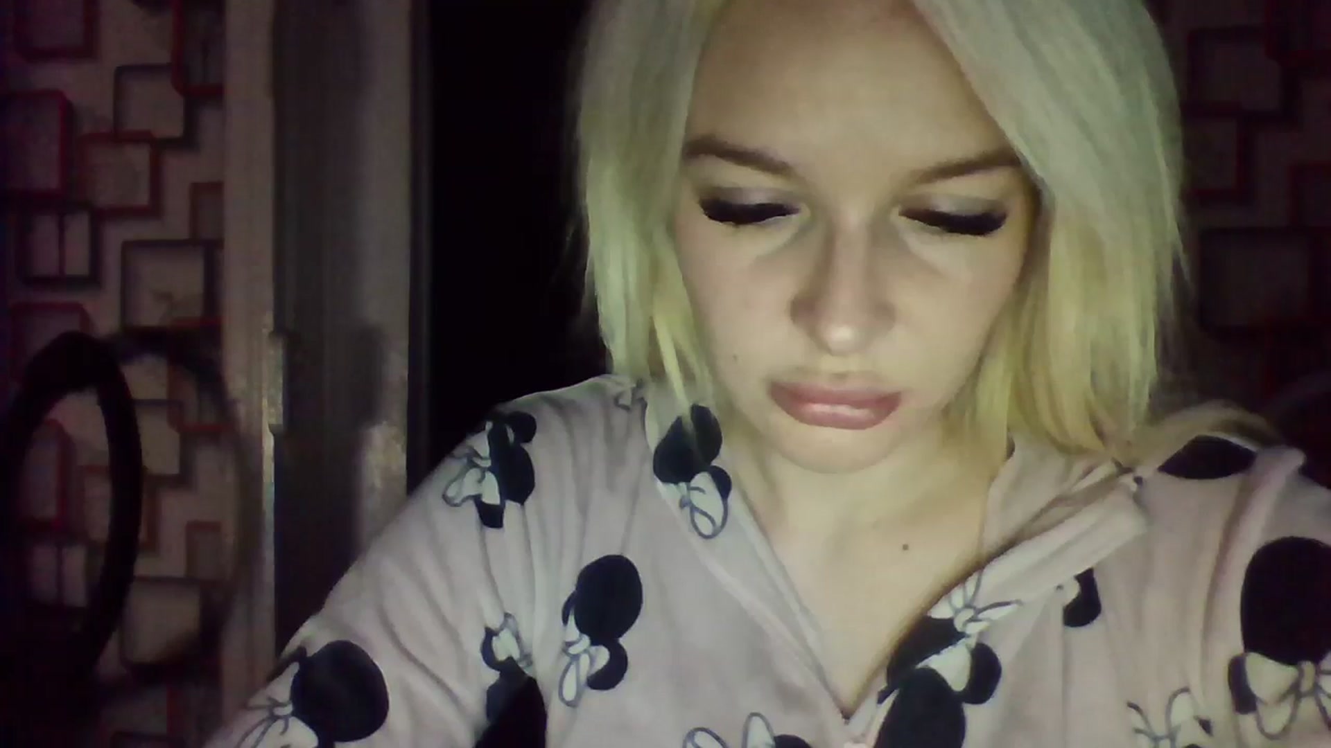 Gallery image thumbnail from LilyGray's myfreecams stream on, 04/13/2025, 16:49 image 14 of 20