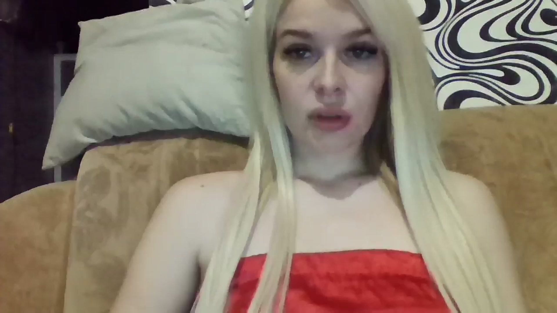 Gallery image thumbnail from LilyGray's myfreecams stream on, 04/14/2025, 24:01 image 19 of 20