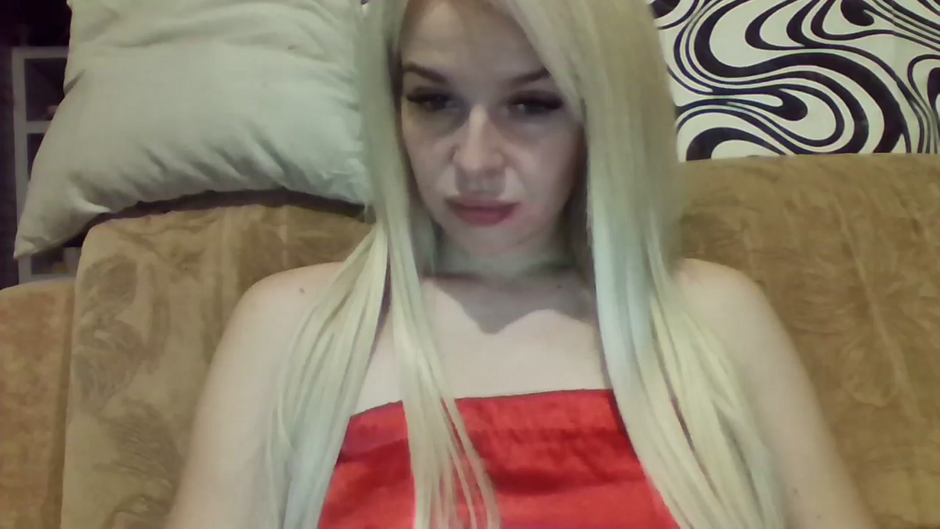 Gallery image thumbnail from LilyGray's myfreecams stream on, 04/14/2025, 24:01 image 13 of 20
