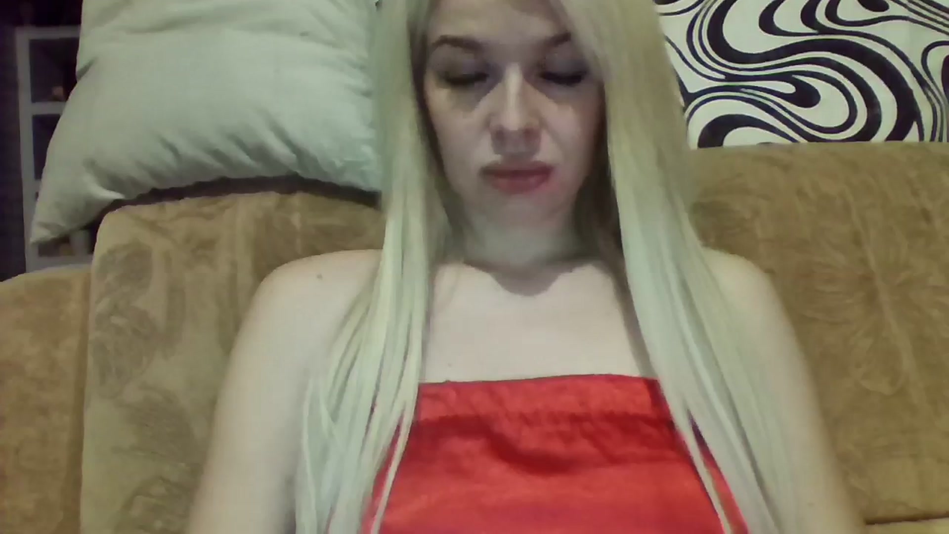 Gallery image thumbnail from LilyGray's myfreecams stream on, 04/14/2025, 24:01 image 9 of 20
