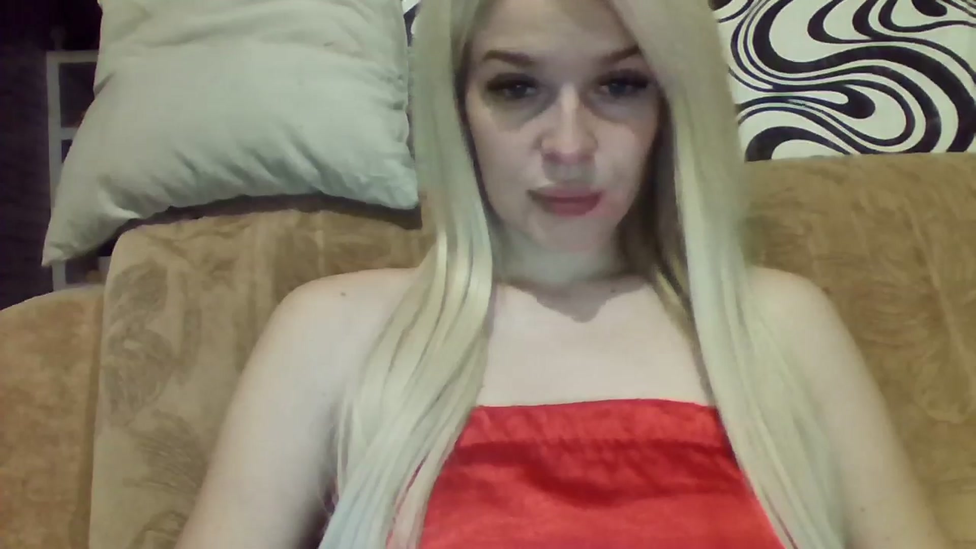 Gallery image thumbnail from LilyGray's myfreecams stream on, 04/14/2025, 24:01 image 16 of 20