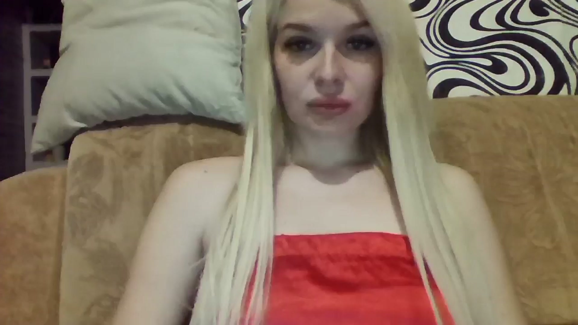 Gallery image thumbnail from LilyGray's myfreecams stream on, 04/14/2025, 24:01 image 3 of 20