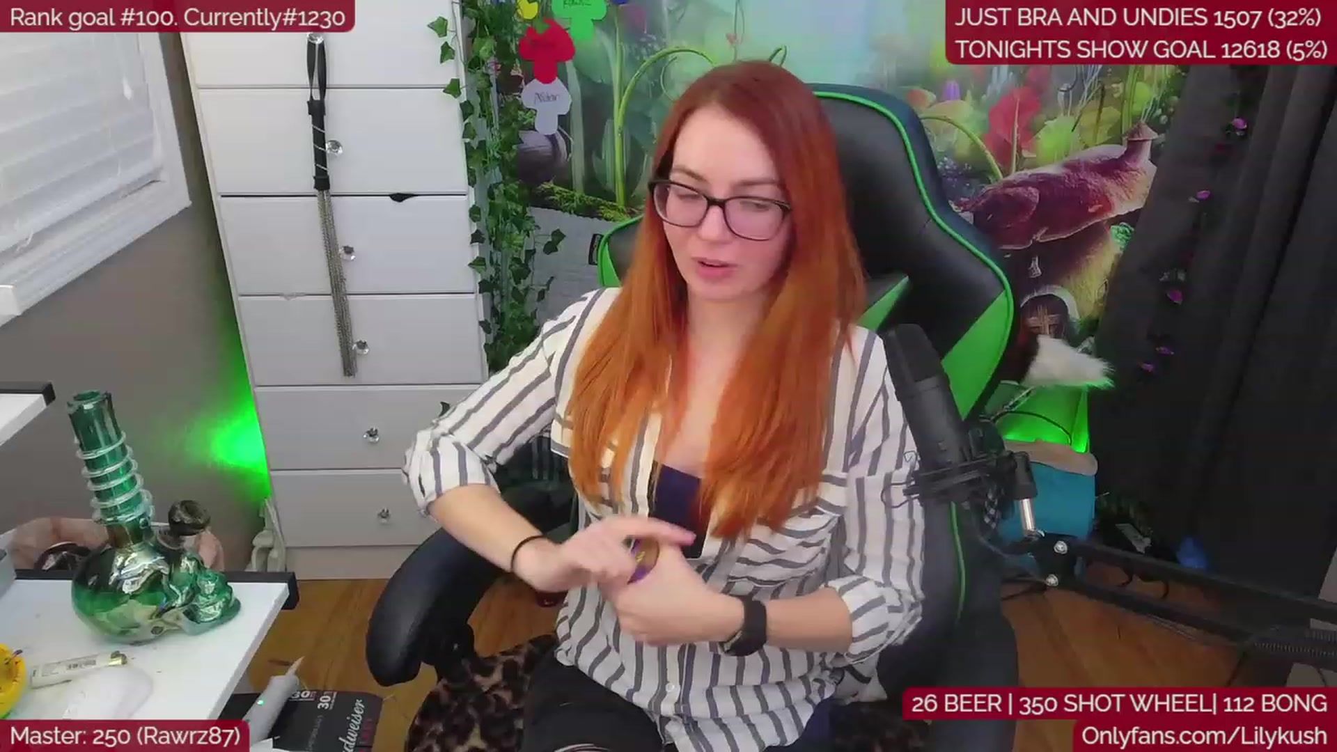 Gallery image thumbnail from LilyKush's myfreecams stream on, 12/08/2022, 04:16 image 9 of 20