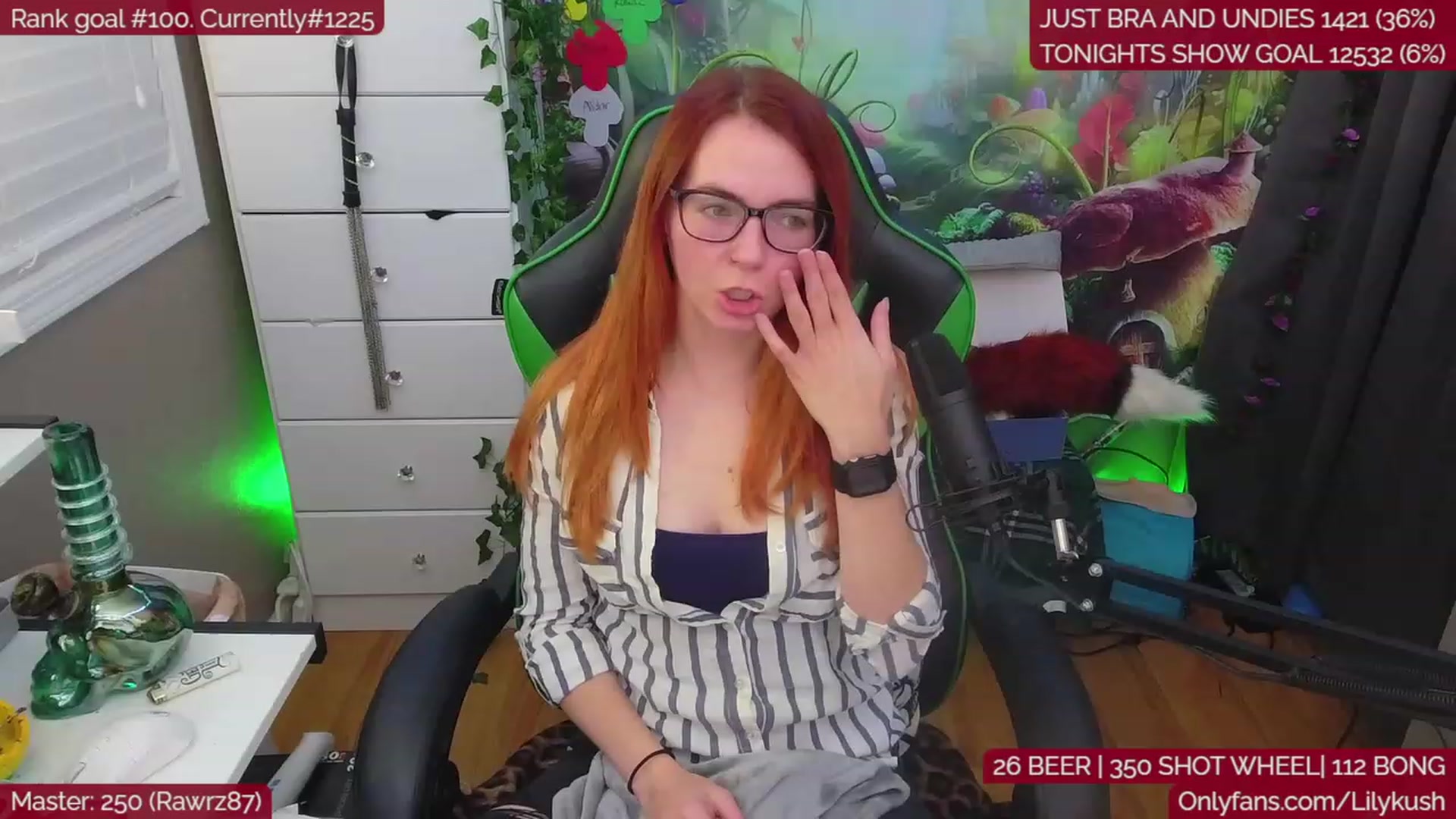 Gallery image thumbnail from LilyKush's myfreecams stream on, 12/08/2022, 04:16 image 13 of 20