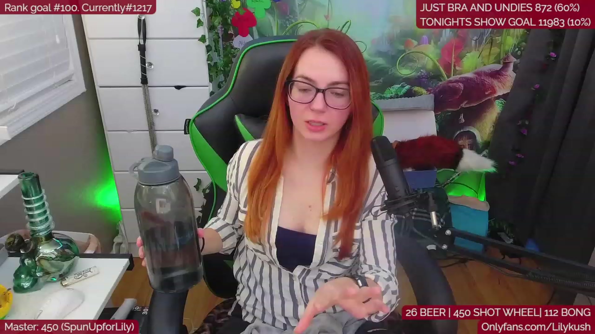 Gallery image thumbnail from LilyKush's myfreecams stream on, 12/08/2022, 04:16 image 15 of 20
