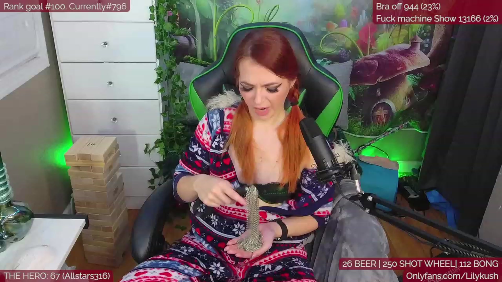Gallery image thumbnail from LilyKush's myfreecams stream on, 12/14/2022, 22:47 image 12 of 20