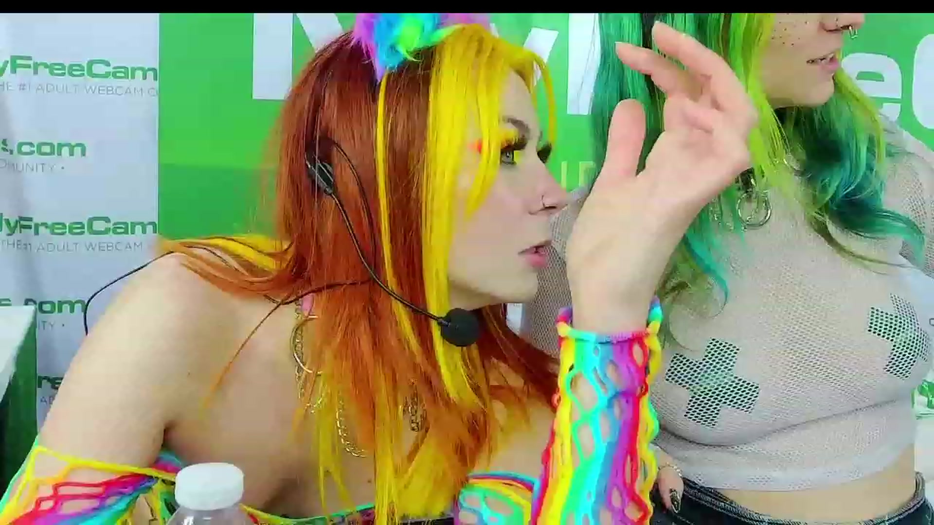 Gallery image thumbnail from LilyKush's myfreecams stream on, 04/23/2023, 24:12 image 1 of 20