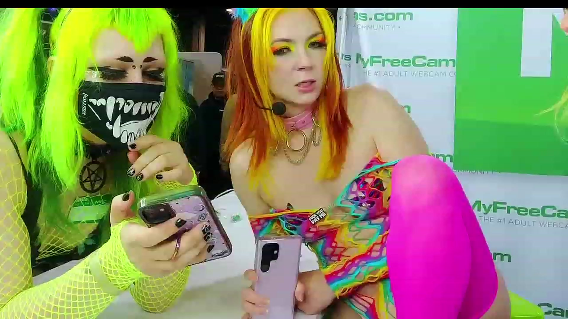 Gallery image thumbnail from LilyKush's myfreecams stream on, 04/23/2023, 24:12 image 3 of 20