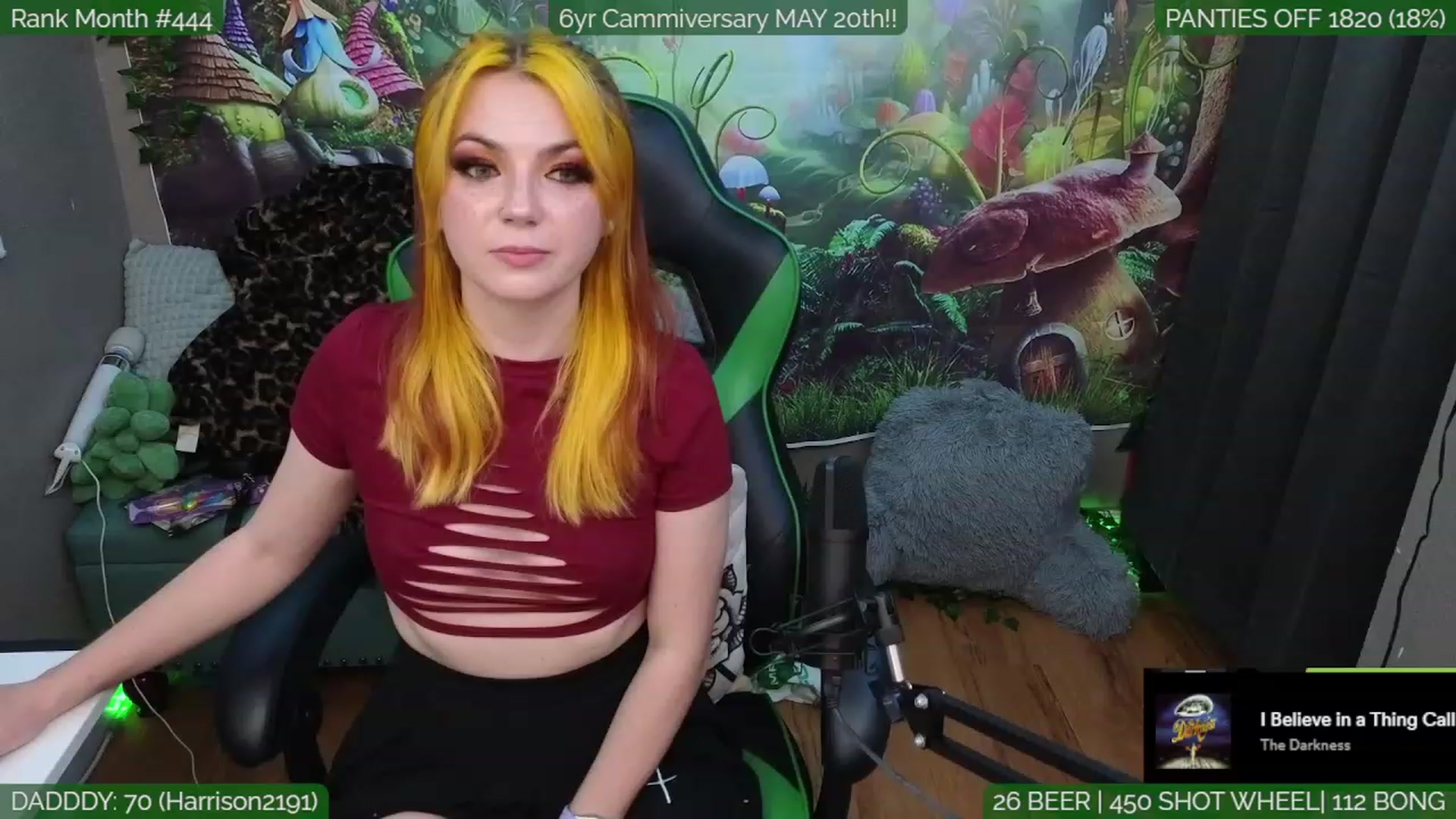 Gallery image thumbnail from LilyKush's myfreecams stream on, 05/19/2023, 03:58 image 10 of 20