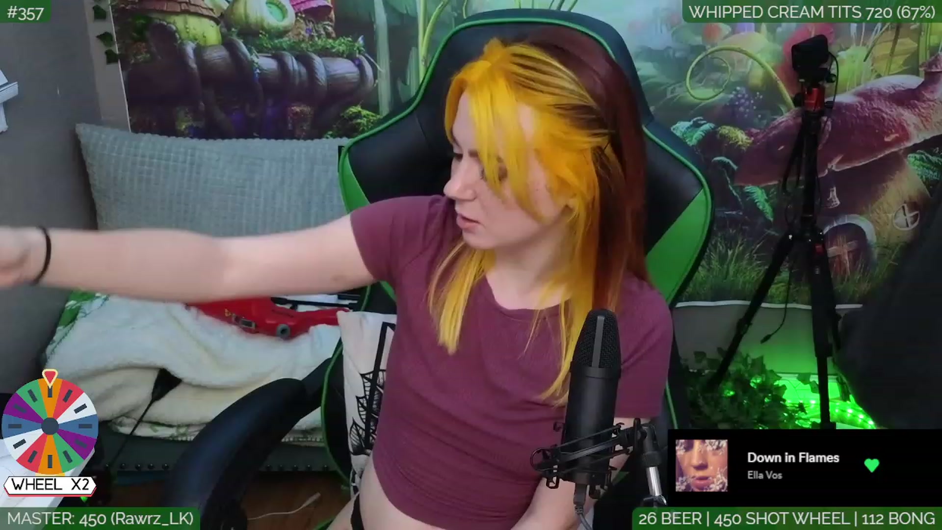Gallery image thumbnail from LilyKush's myfreecams stream on, 06/18/2023, 07:03 image 11 of 20