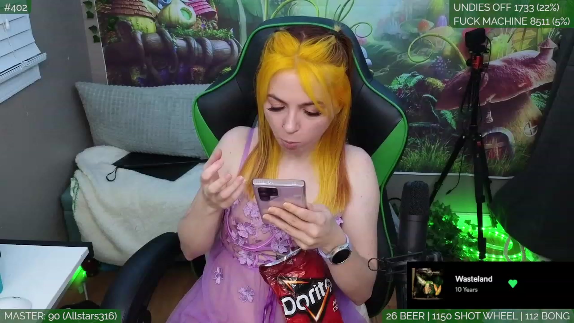 Gallery image thumbnail from LilyKush's myfreecams stream on, 06/20/2023, 04:17 image 12 of 20