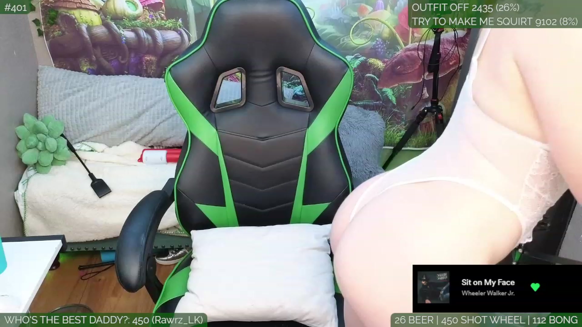 Gallery image thumbnail from LilyKush's myfreecams stream on, 06/28/2023, 03:33 image 19 of 20