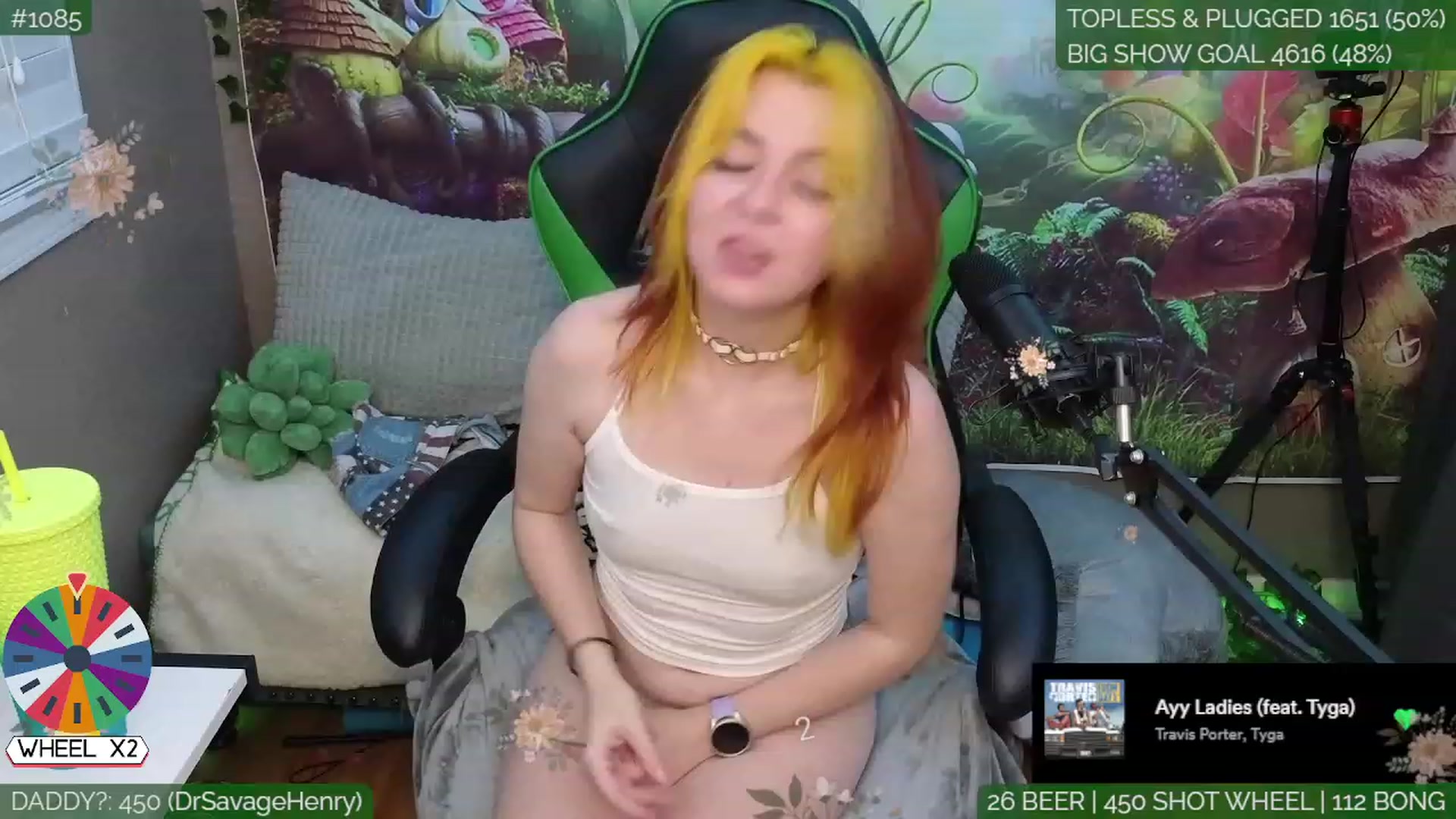 Gallery image thumbnail from LilyKush's myfreecams stream on, 07/04/2023, 06:47 image 9 of 20