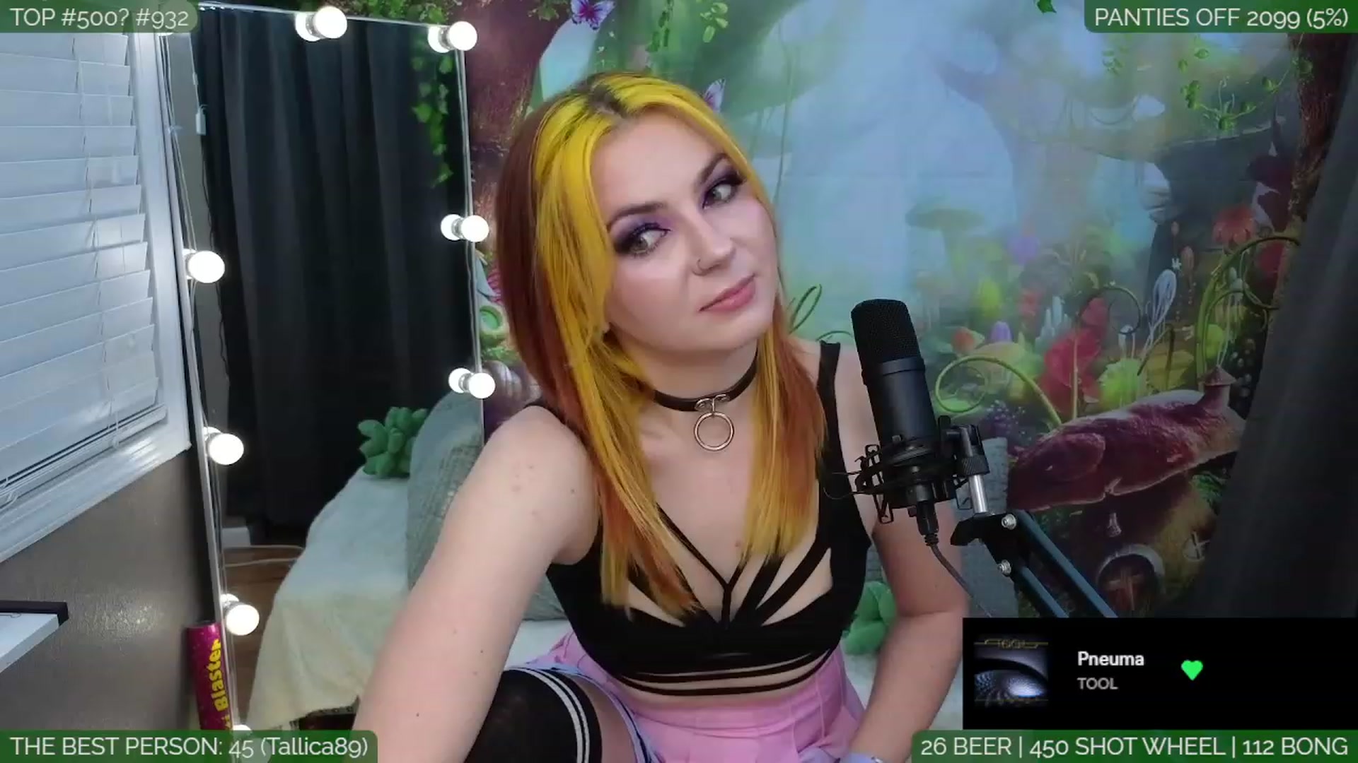 Gallery image thumbnail from LilyKush's myfreecams stream on, 07/14/2023, 03:52 image 10 of 20