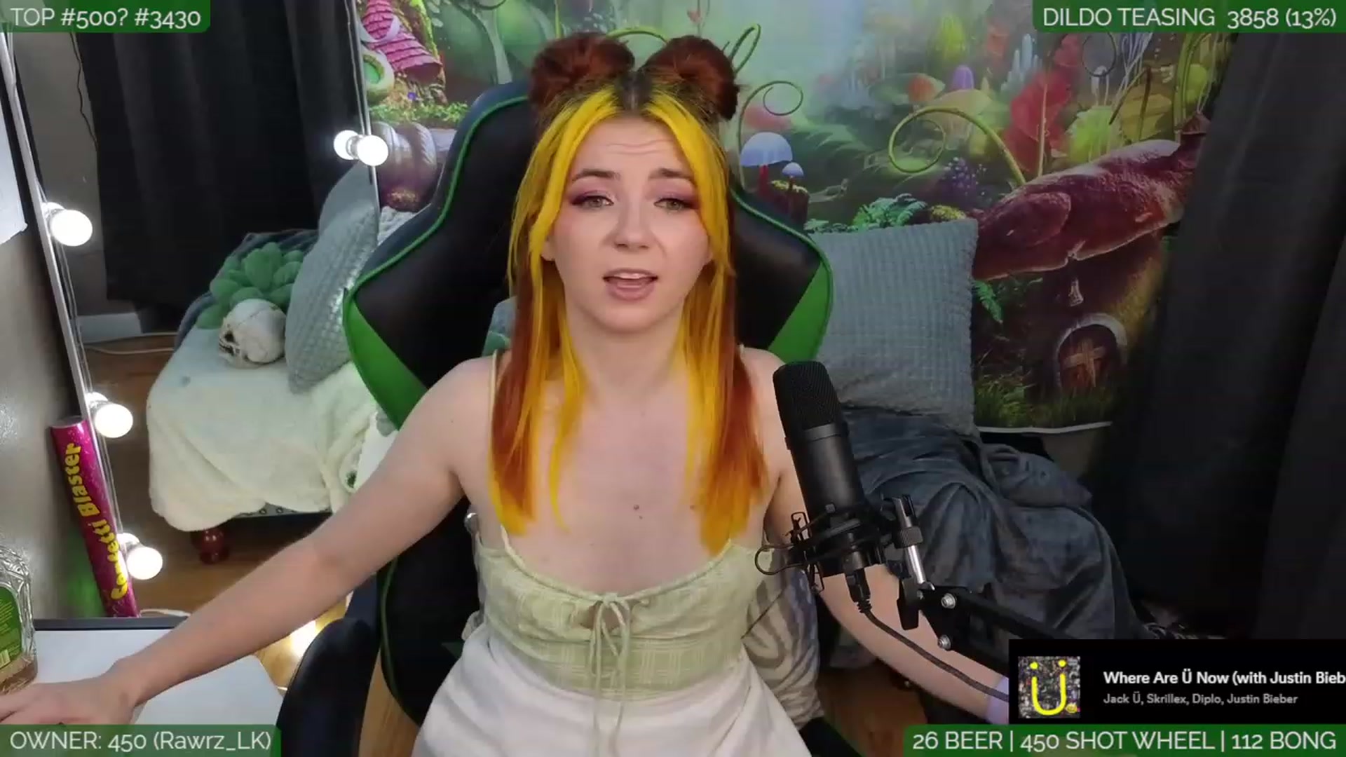 Gallery image thumbnail from LilyKush's myfreecams stream on, 08/03/2023, 04:50 image 4 of 20