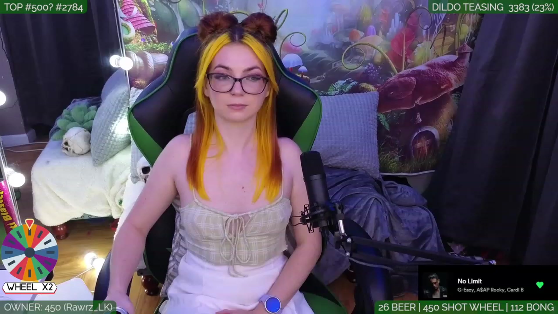 Gallery image thumbnail from LilyKush's myfreecams stream on, 08/03/2023, 06:32 image 4 of 20