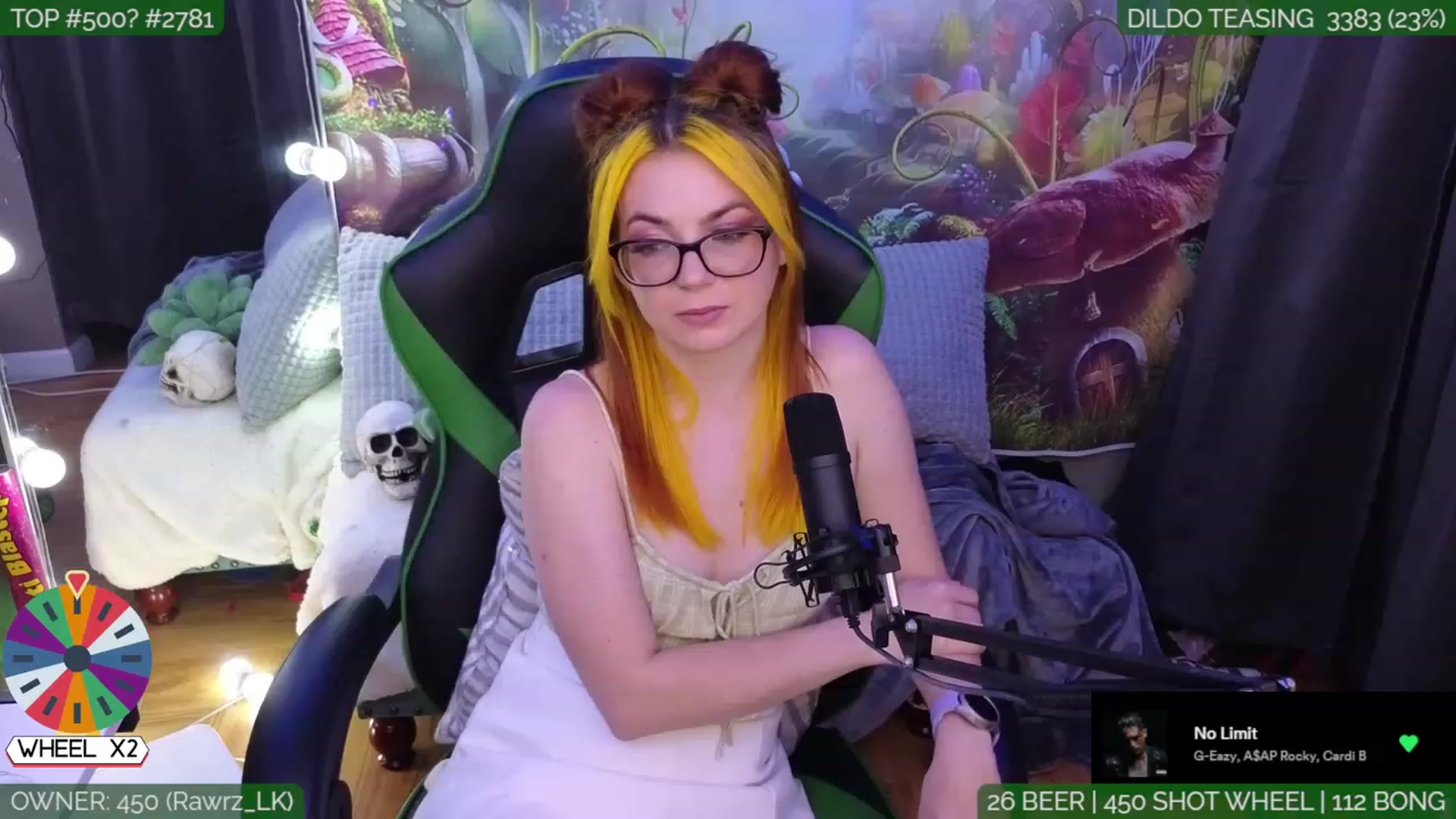 Gallery image thumbnail from LilyKush's myfreecams stream on, 08/03/2023, 06:32 image 3 of 20