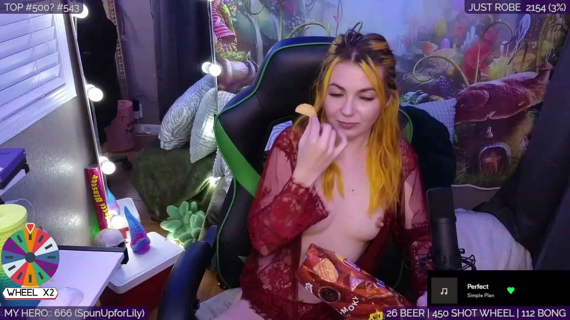 Gallery image thumbnail from LilyKush's myfreecams stream on, 08/27/2023, 07:10 image 3 of 20