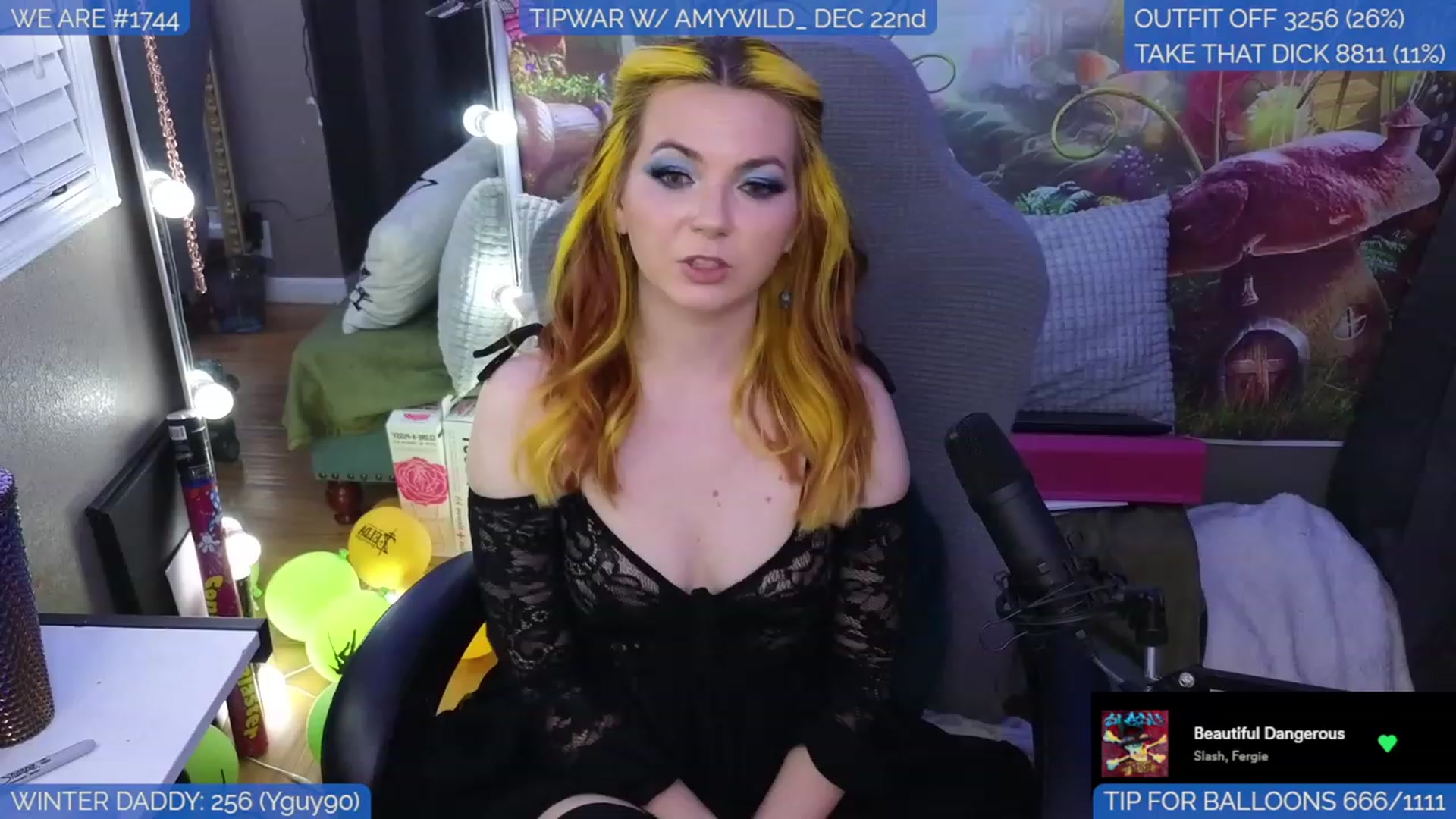 Gallery image thumbnail from LilyKush's myfreecams stream on, 12/22/2023, 05:00 image 10 of 20
