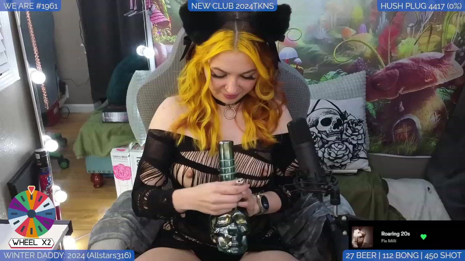 Gallery image thumbnail from LilyKush's myfreecams stream on, 01/05/2024, 05:05 image 10 of 20