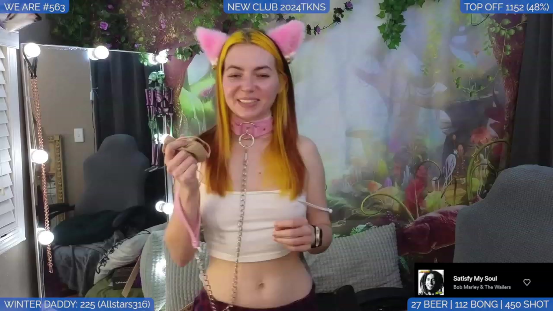 Gallery image thumbnail from LilyKush's myfreecams stream on, 01/15/2024, 06:06 image 16 of 20
