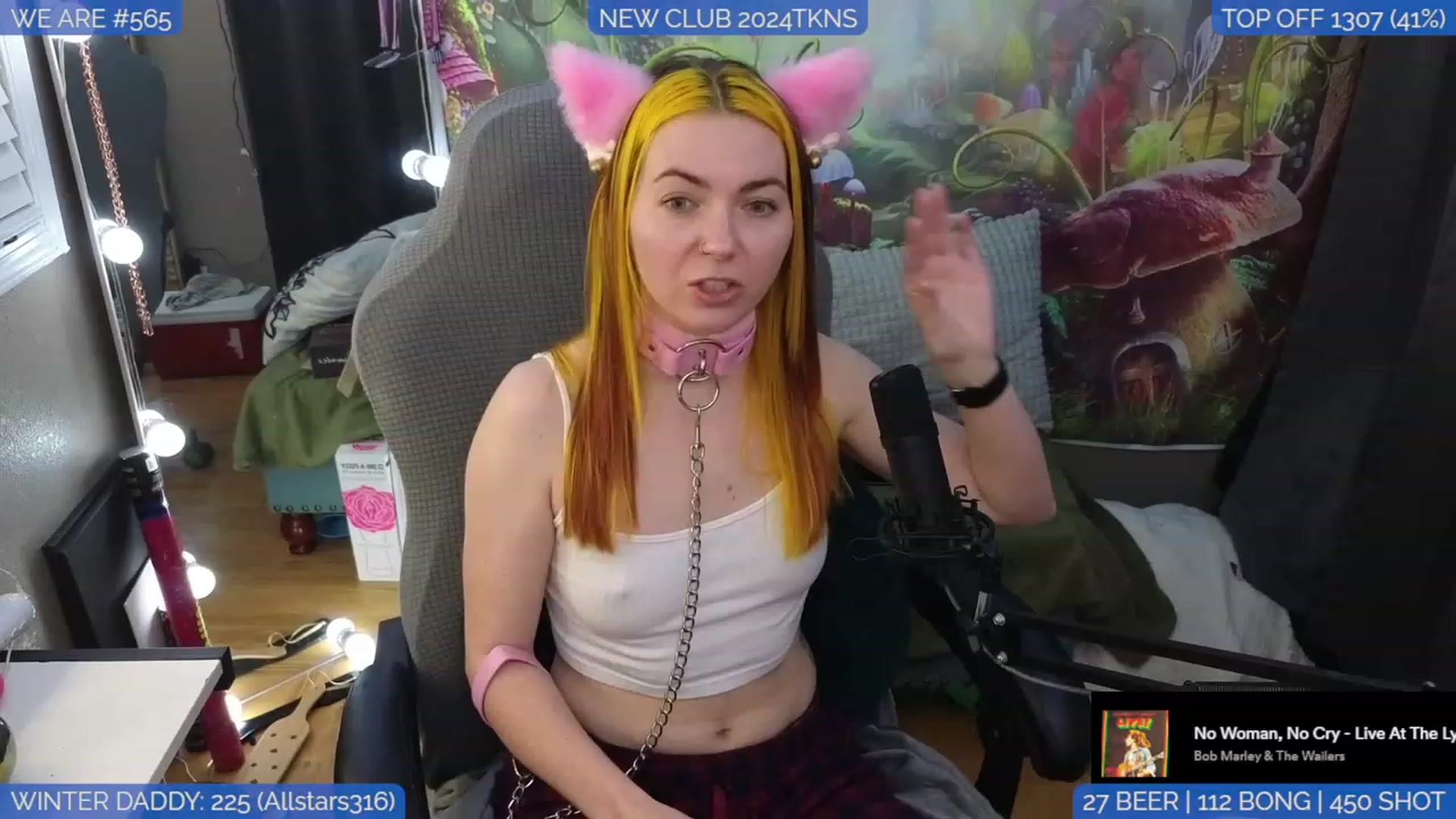 Gallery image thumbnail from LilyKush's myfreecams stream on, 01/15/2024, 06:06 image 10 of 20