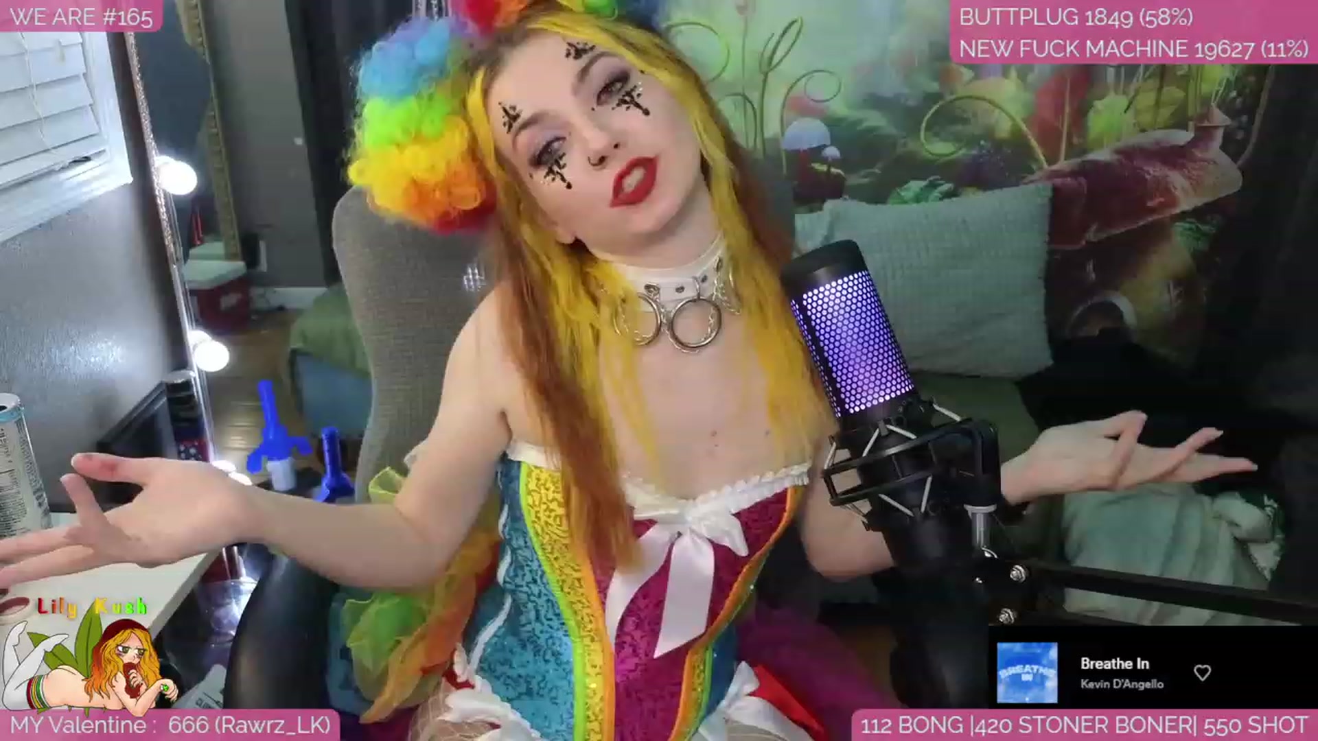 Gallery image thumbnail from LilyKush's myfreecams stream on, 02/15/2024, 07:13 image 9 of 20