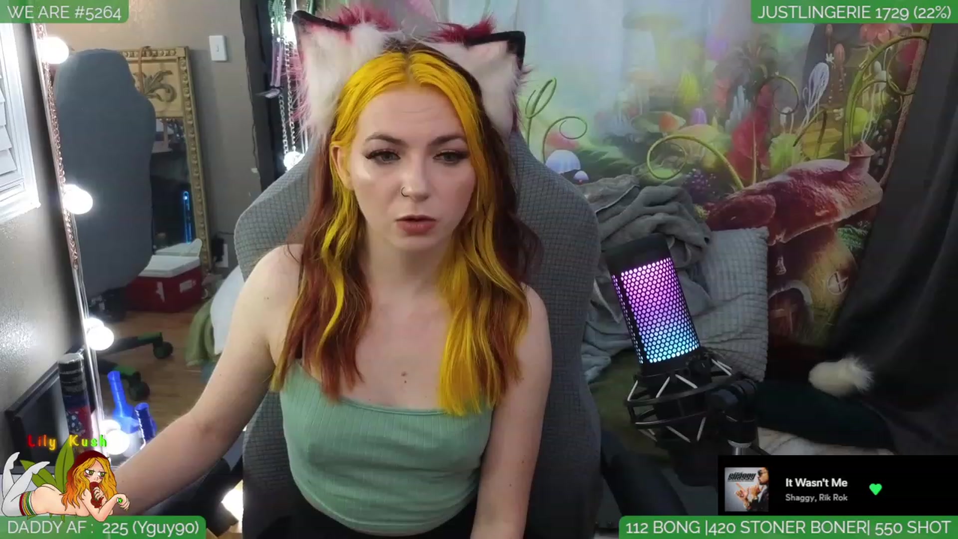 Gallery image thumbnail from LilyKush's myfreecams stream on, 03/05/2024, 04:30 image 2 of 20
