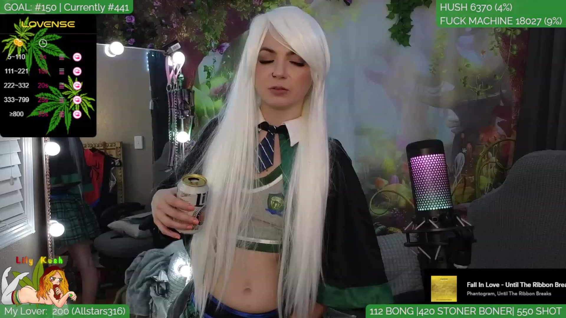 Gallery image thumbnail from LilyKush's myfreecams stream on, 03/10/2024, 07:45 image 12 of 20