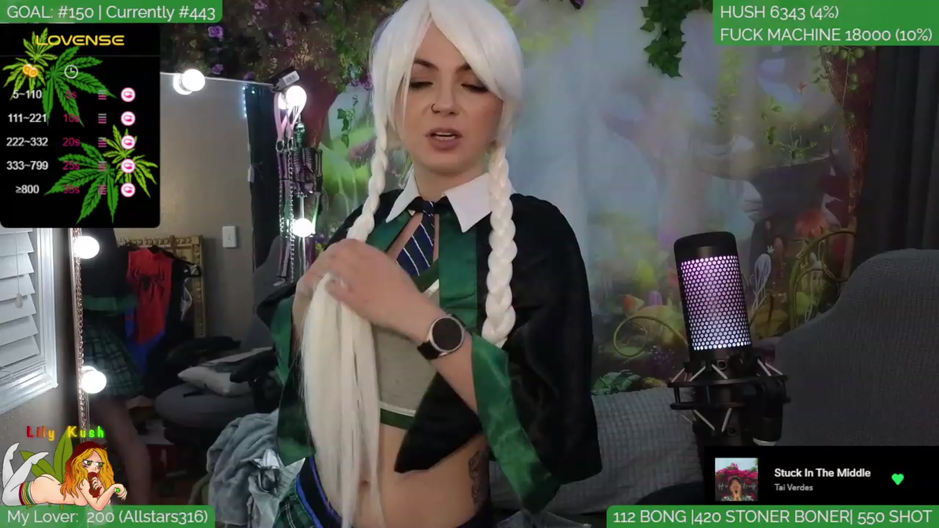 Gallery image thumbnail from LilyKush's myfreecams stream on, 03/10/2024, 07:45 image 14 of 20