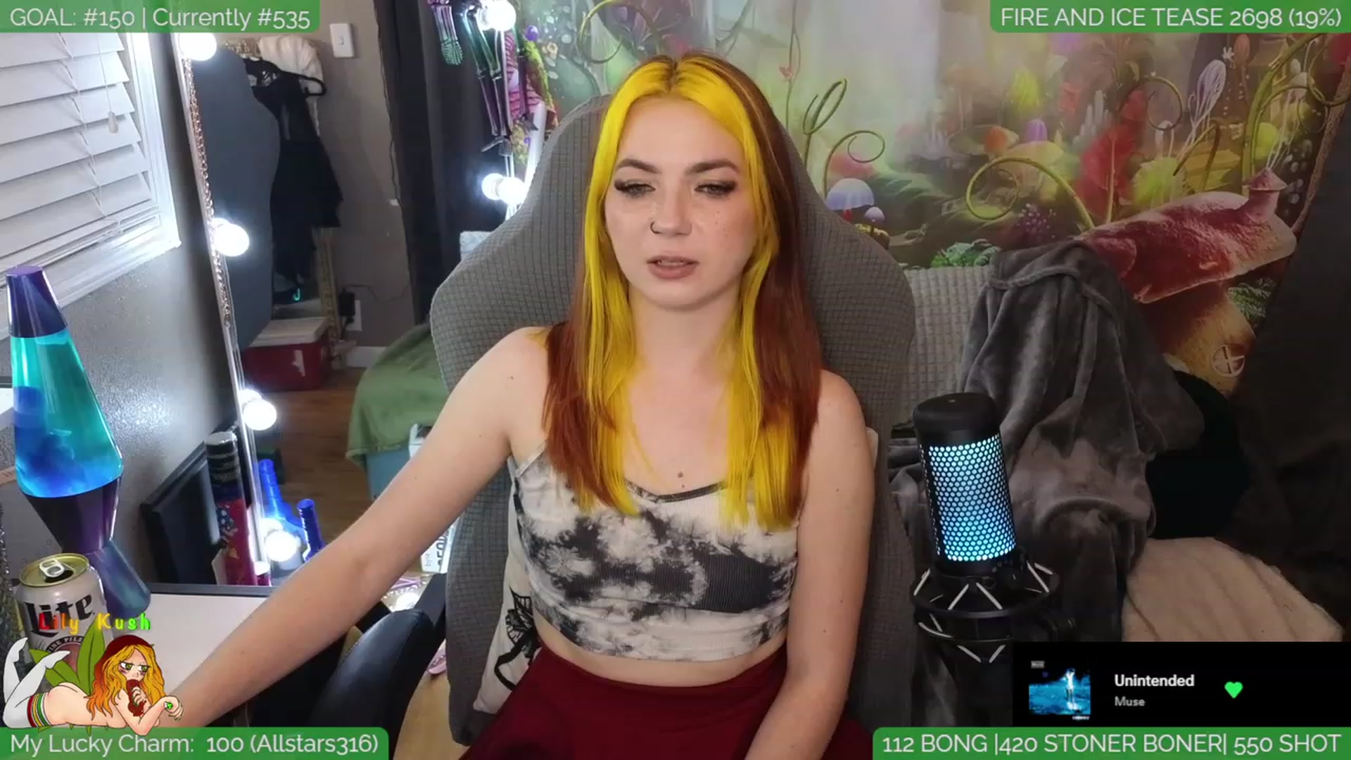 Gallery image thumbnail from LilyKush's myfreecams stream on, 03/12/2024, 04:29 image 14 of 20