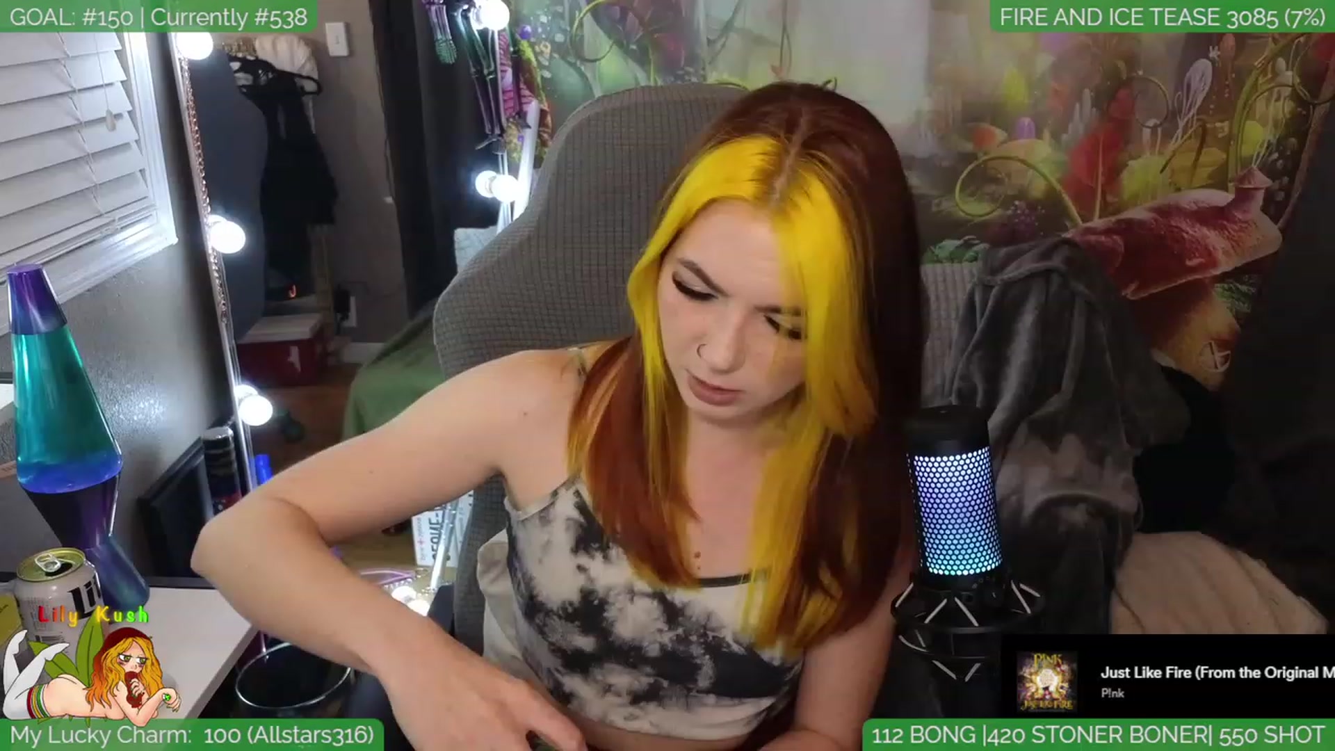 Gallery image thumbnail from LilyKush's myfreecams stream on, 03/12/2024, 04:29 image 2 of 20