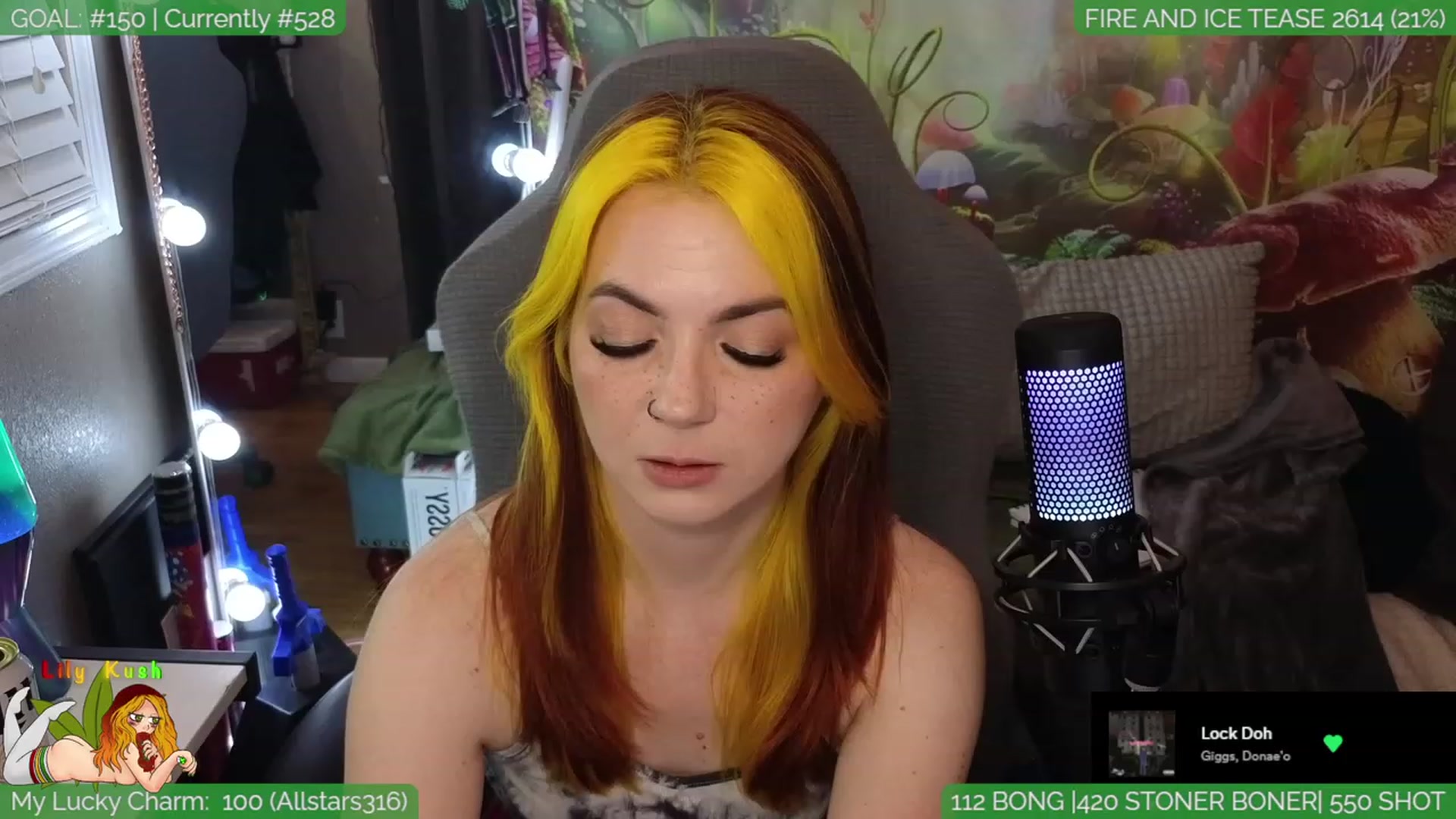 Gallery image thumbnail from LilyKush's myfreecams stream on, 03/12/2024, 05:40 image 10 of 20