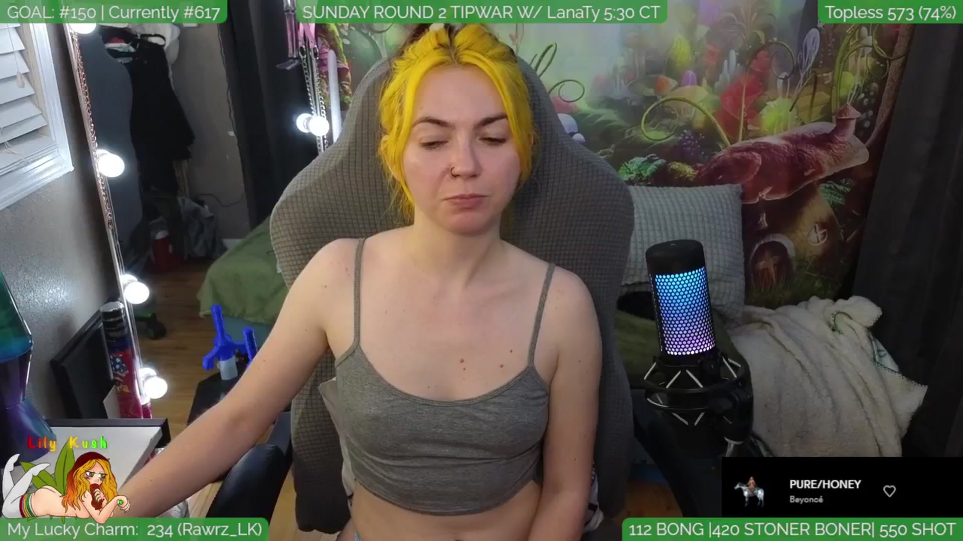 Gallery image thumbnail from LilyKush's myfreecams stream on, 03/15/2024, 06:04 image 12 of 20