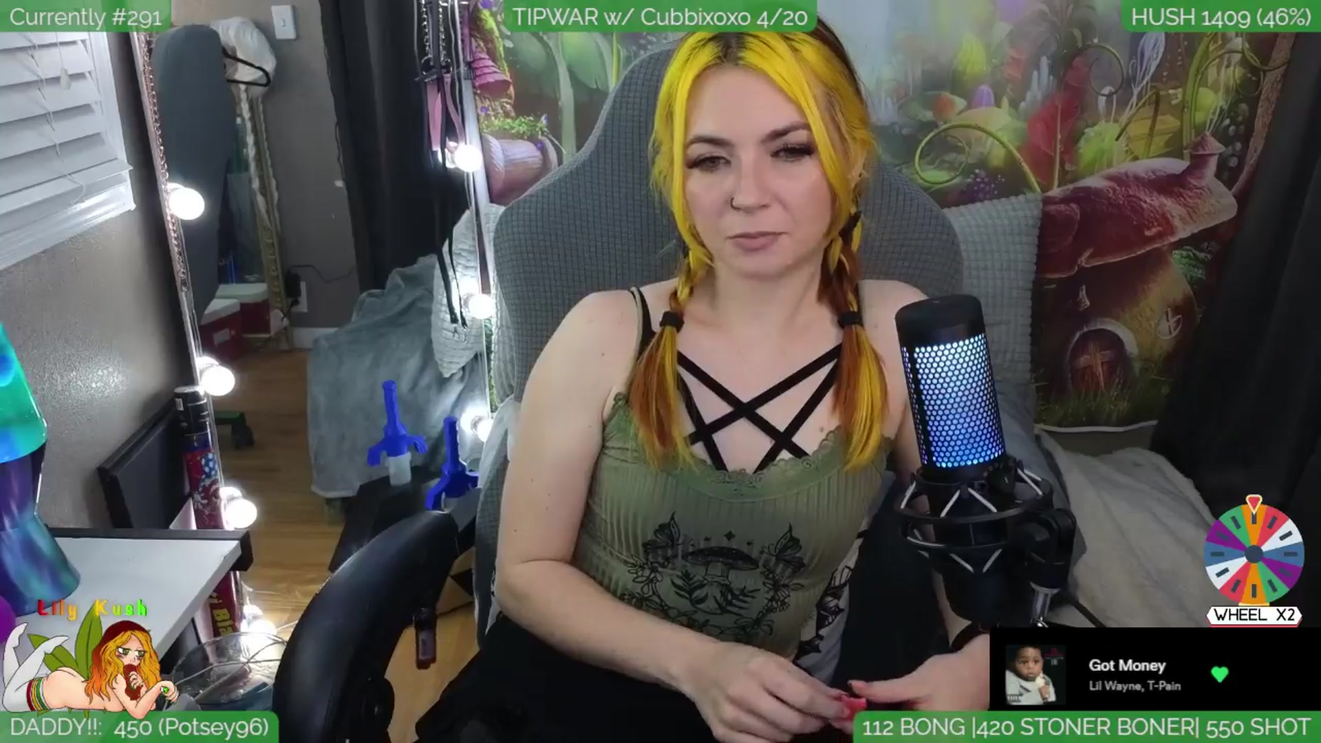 Gallery image thumbnail from LilyKush's myfreecams stream on, 04/05/2024, 06:04 image 14 of 20
