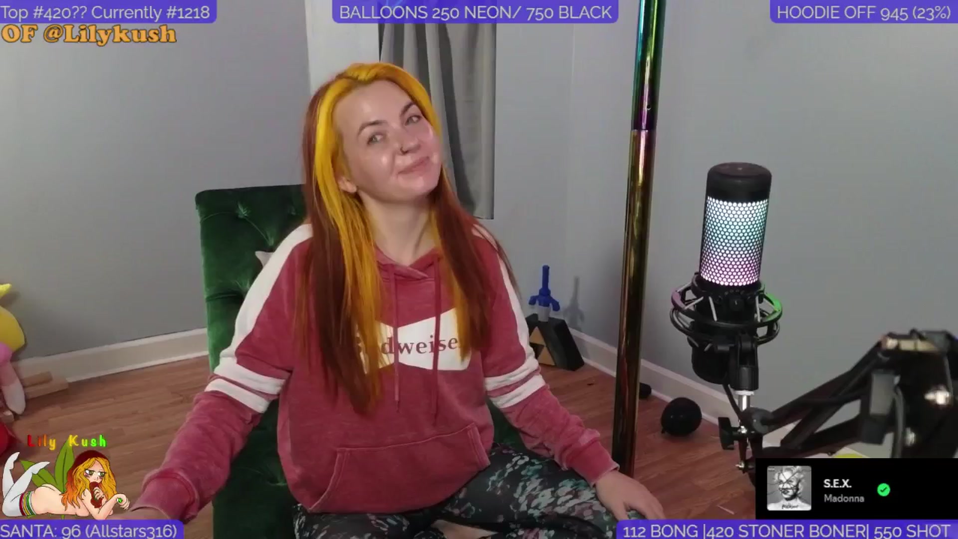 Gallery image thumbnail from LilyKush's myfreecams stream on, 12/13/2024, 04:41 image 6 of 20